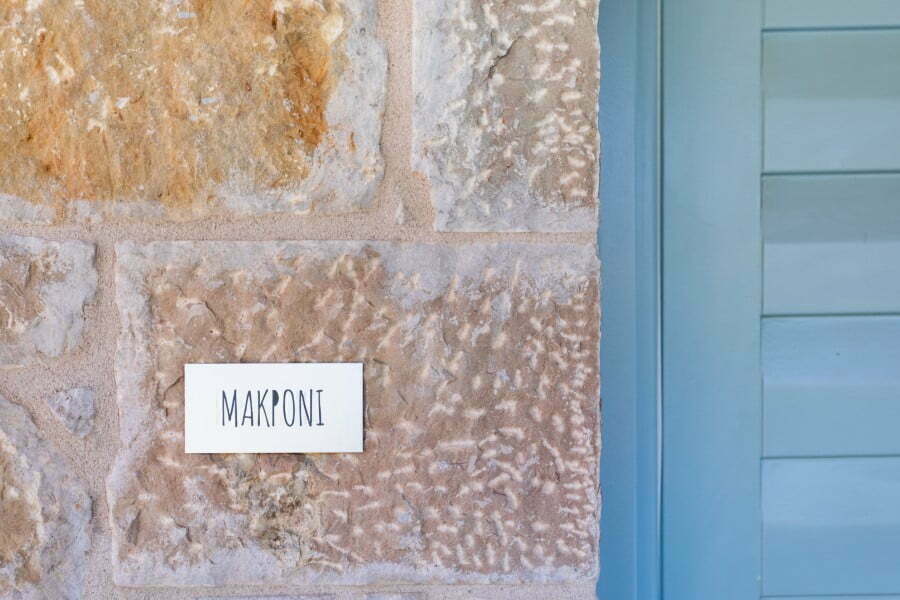 makroni-new-xenonas-lithos-2.jpg